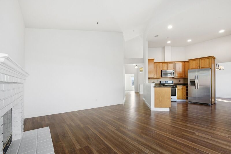 Desirable North Napa 3 Bed Single-Family Home property image