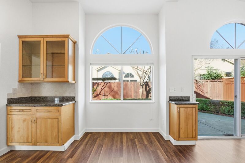 Desirable North Napa 3 Bed Single-Family Home property image