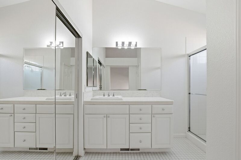 Desirable North Napa 3 Bed Single-Family Home property image