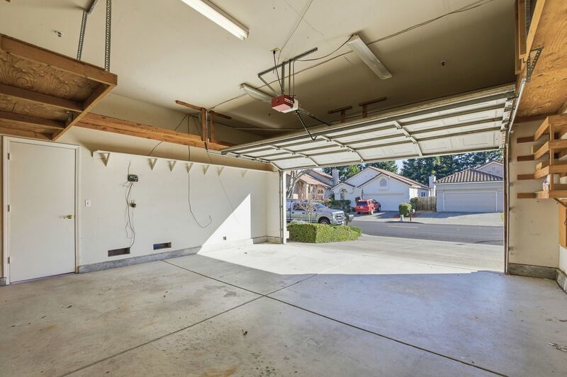 Desirable North Napa 3 Bed Single-Family Home property image