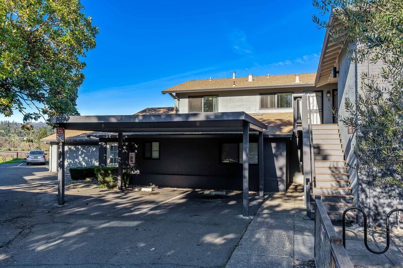 Renovated 2-Bedroom, 1-Bath Upstairs Apartment in St. Helena property image