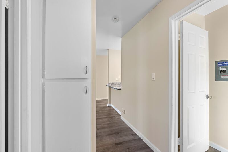 Renovated 2-Bedroom, 1-Bath Upstairs Apartment in St. Helena property image