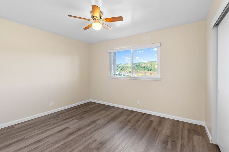 Renovated 2-Bedroom, 1-Bath Upstairs Apartment in St. Helena property image