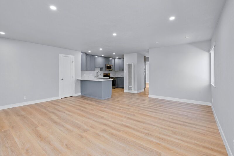 Renovated 2-Bedroom Apartment Near Downtown Napa property image