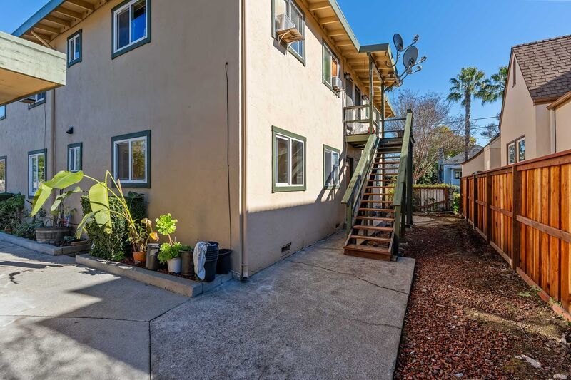 Renovated 2-Bedroom Apartment Near Downtown Napa property image