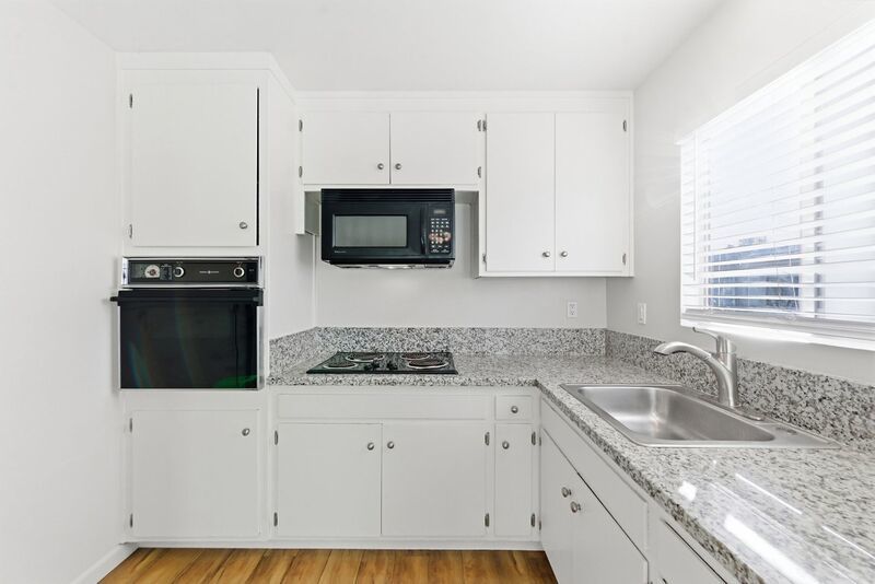 Centrally Located 2-Bedroom Apartment with Balcony property image