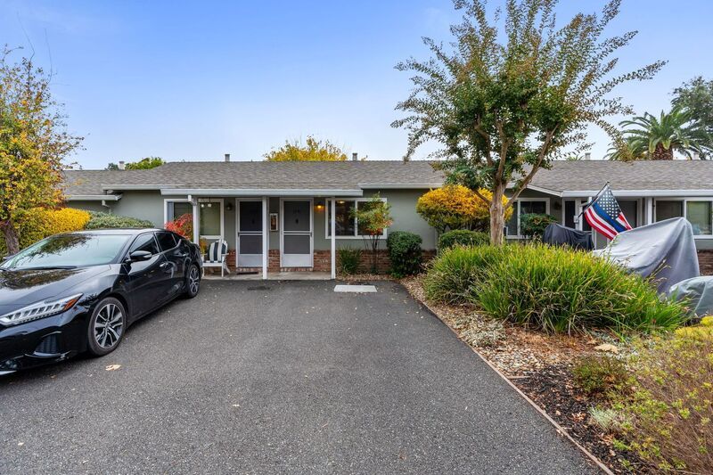 Charming Studio Available in Downtown Yountville property image