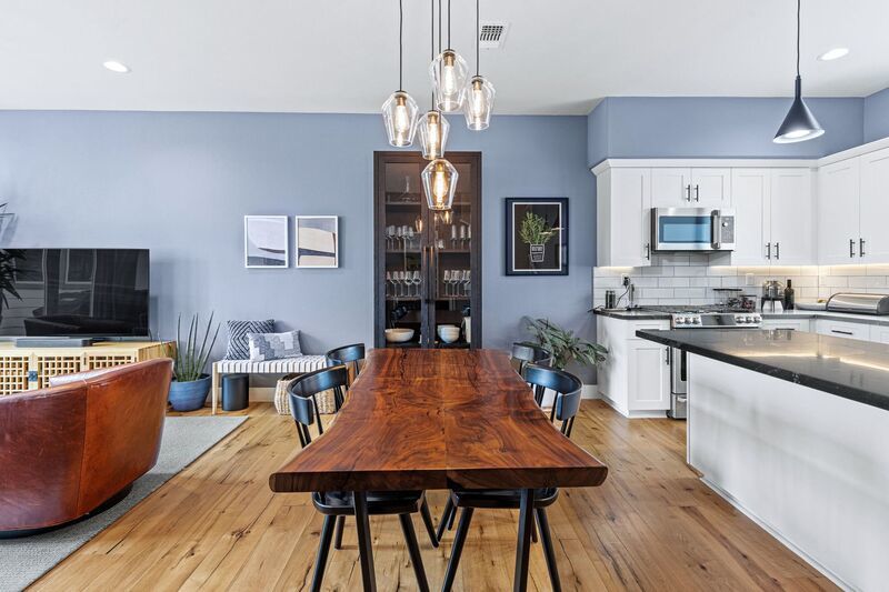 Modern Furnished Townhome in Downtown Napa property image