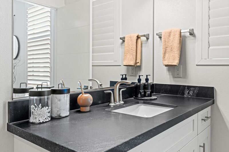 Modern Furnished Townhome in Downtown Napa property image