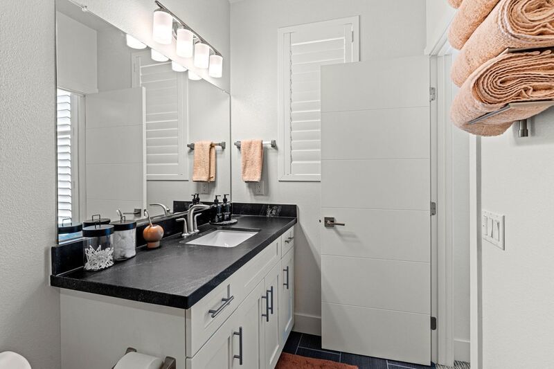 Modern Furnished Townhome in Downtown Napa property image