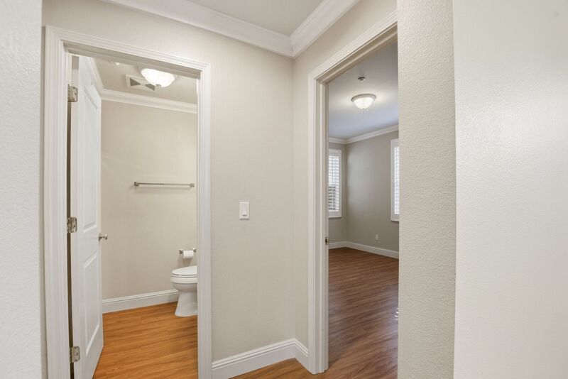 4 Bed 3 Bath Single Family Home in Napa property image