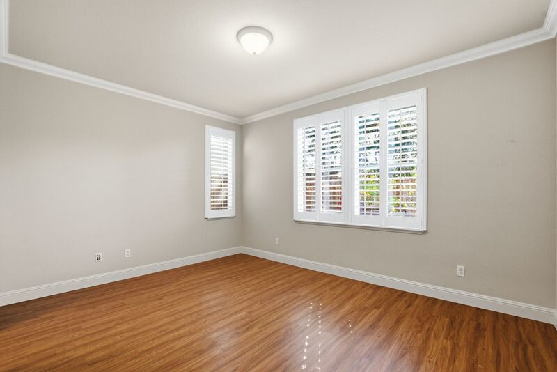 4 Bed 3 Bath Single Family Home in Napa property image