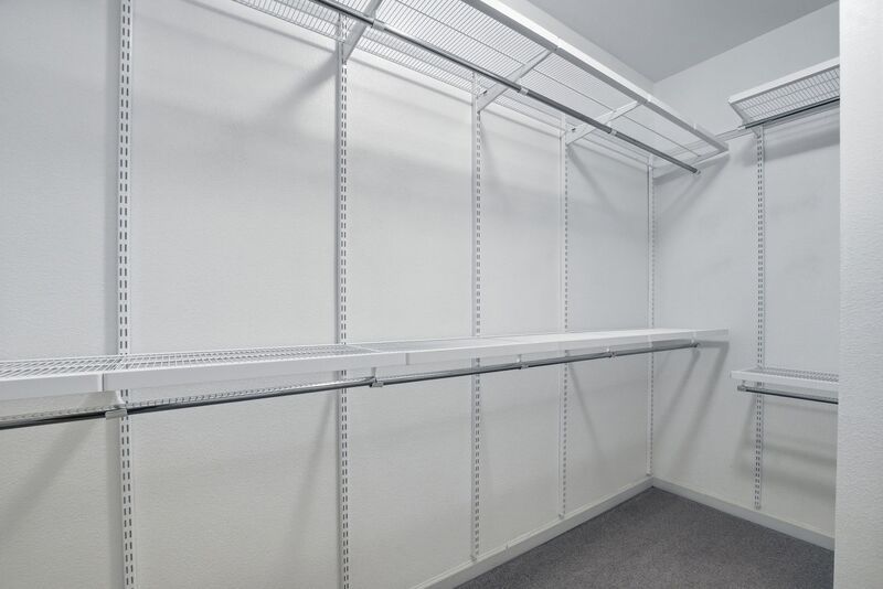 4 Bed 3 Bath Single Family Home in Napa property image