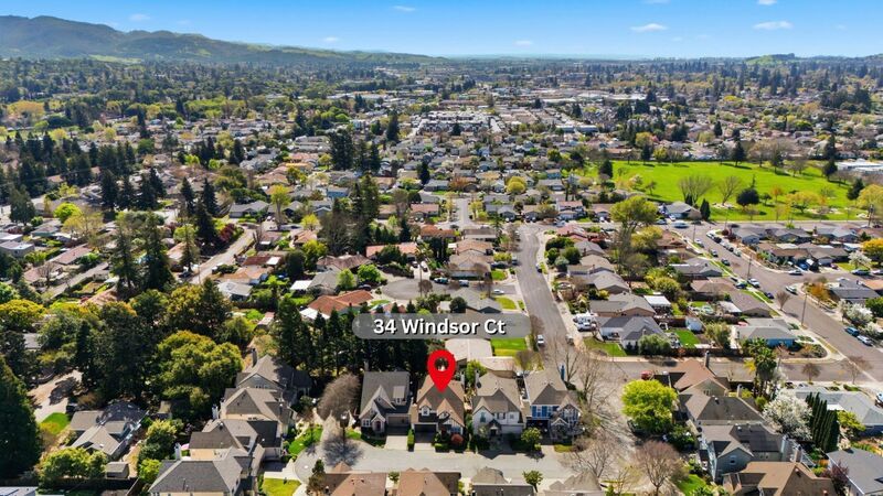 4 Bed 3 Bath Single Family Home in Napa property image