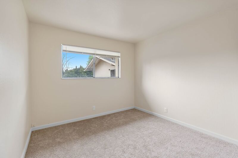 Centrally Located 2 Bedroom, 1.5 Bath Apartment with Remodeled Interiors property image