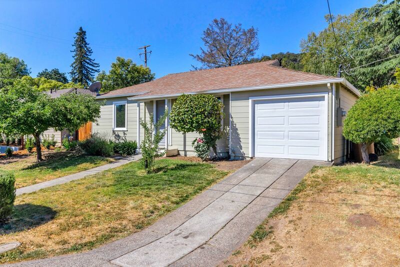 2 bedroom 1 bathroom property image