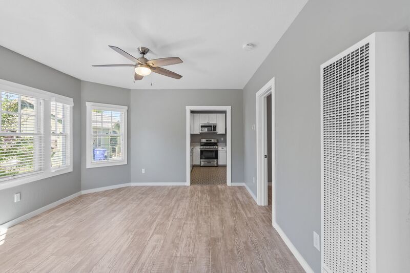 Spacious 2 Bedroom, 1 Bathroom Downtown Napa Apartment property image