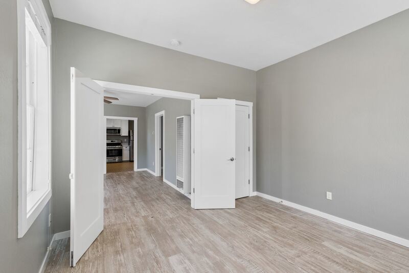 Spacious 2 Bedroom, 1 Bathroom Downtown Napa Apartment property image