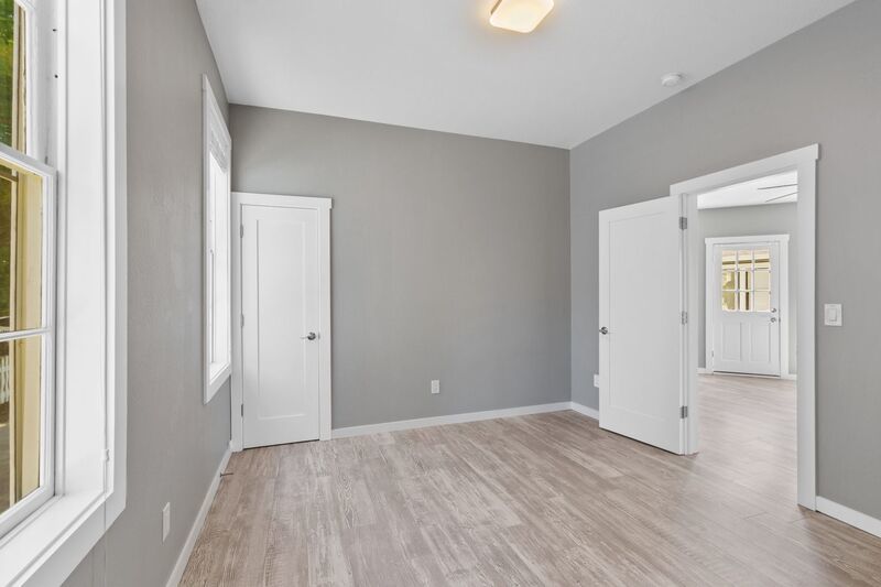 Spacious 2 Bedroom, 1 Bathroom Downtown Napa Apartment property image